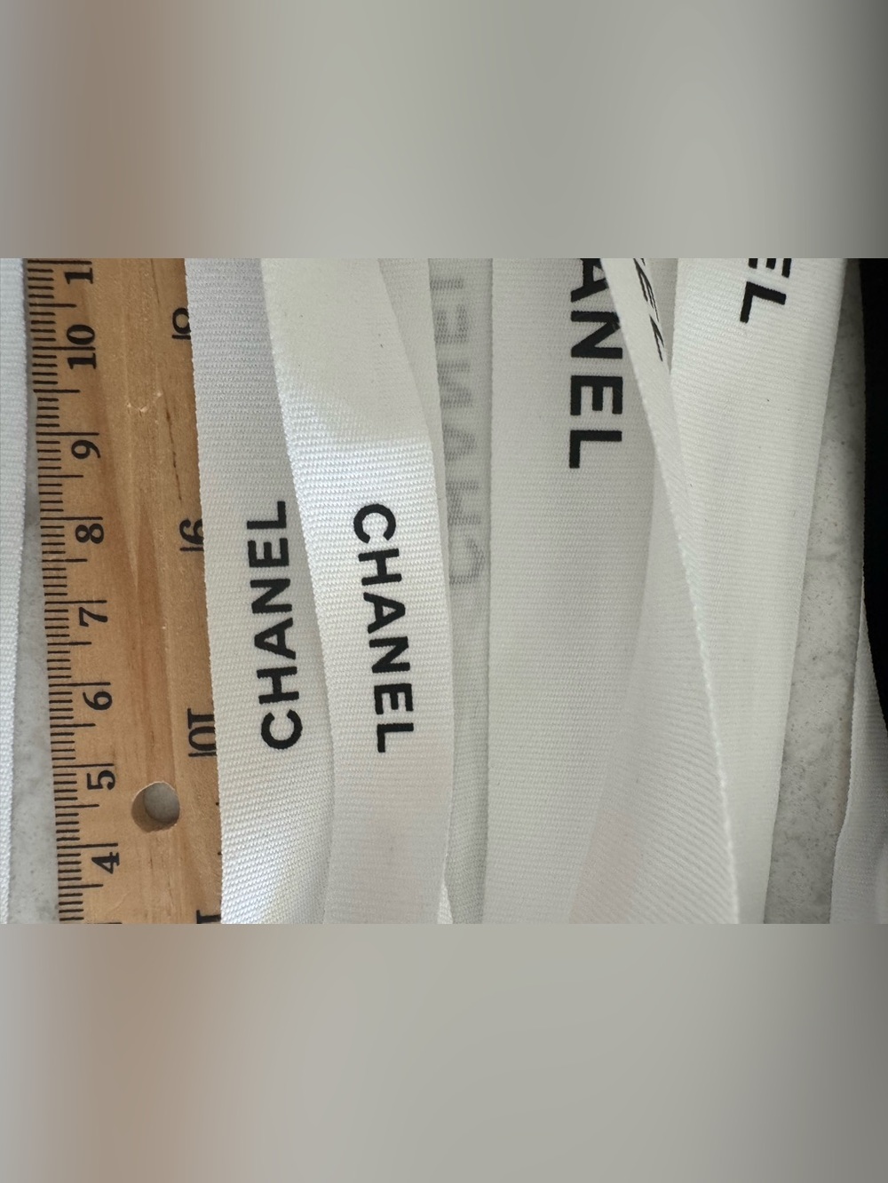 CHANEL White and Black Logo Ribbon Assortment - Picture 4 of 7
